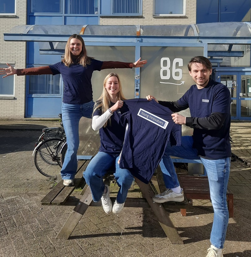 team Young Innovators in nieuwe t-shirts