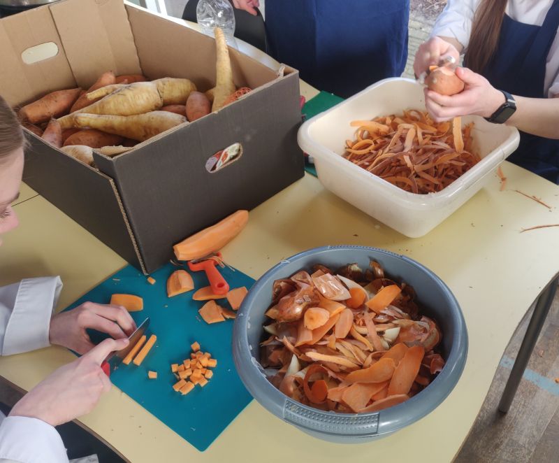 mbo-studenten maken vergeten groenten klaar